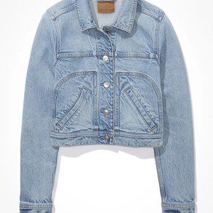 NEW AMERICAN EAGLE SHRUNKEN CROPPED LIGHT WASH DENIM JACKET SIZE L LARGE $54.95